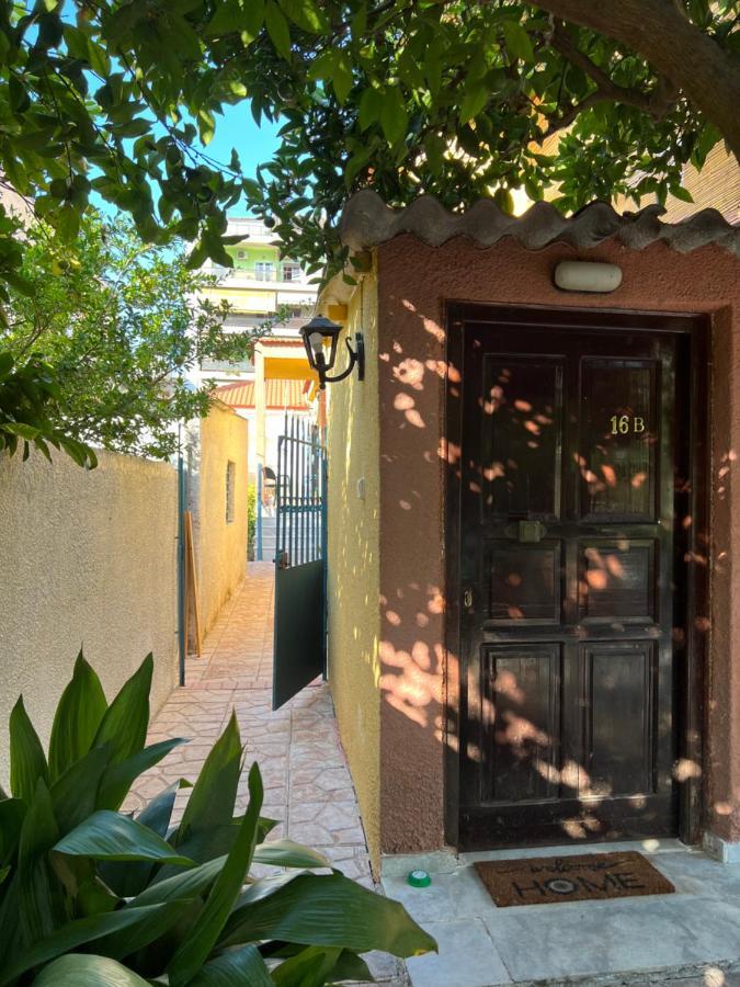 Cosy Guesthouse-Souterrain With Garden In City Center Corinth Zewnętrze zdjęcie