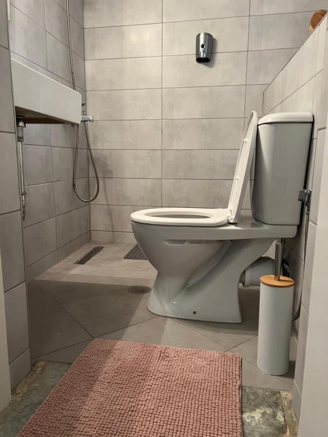 Cosy Guesthouse-Souterrain With Garden In City Center Corinth Zewnętrze zdjęcie